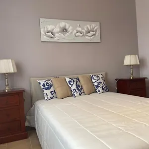 La Casa Di Flora Aeroporto Di , Fiumicino Italia