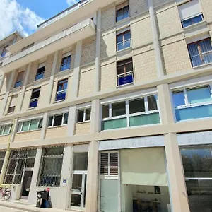 House , Lecce Italia